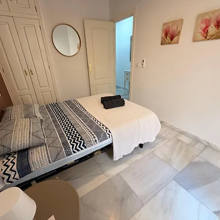 Flat Apartment *