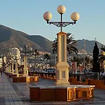 Flat * Фуэнхирола